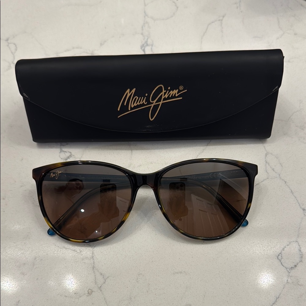 Maui Jim Women's Ocean Sunglasses in Tortoise color